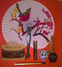 6 ADULTS LUXURY CHRISTMAS CRACKER/STOCKING FILLERS