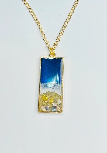 Crafted beach necklace with