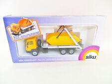 SIKU 2826 'MERCEDES-BENZ ABSETZKIPPER SKIP LORRY' YELLOW. 1:55. MIB/BOXED