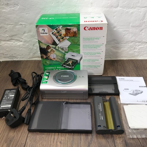 Canon 220 compact photo - compact,