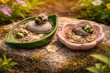 Pair ceramic bee water - of,