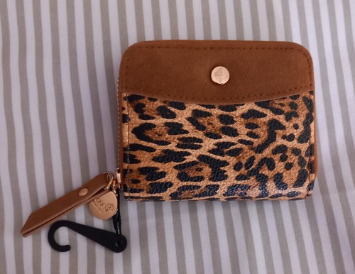 Lovely leopard print zip - lovely,
