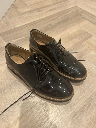 Clarks artisan derby patent - clarks,