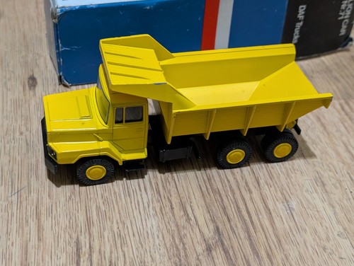 Lion car scale - lion, 71
