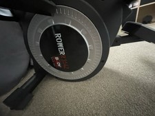 Rowing machine - Brand new