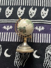 Small Vintage Style Gemstone Beige Globe W Gold Coloured Stand