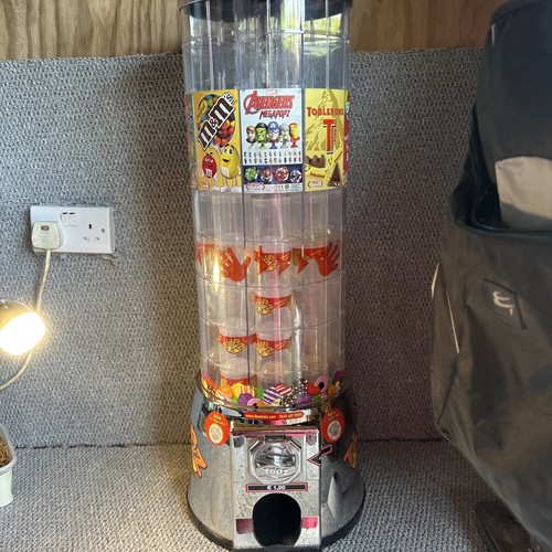 Tubz sweet vending - vending, machine