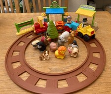 Early Learning Centre Happyland Bundle - used