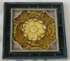 ENGLISH FLORAL raised MAJOLICA