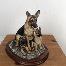 Vintage Border Fine Arts