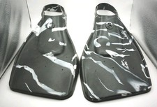 "Single" Brand Men's Medium