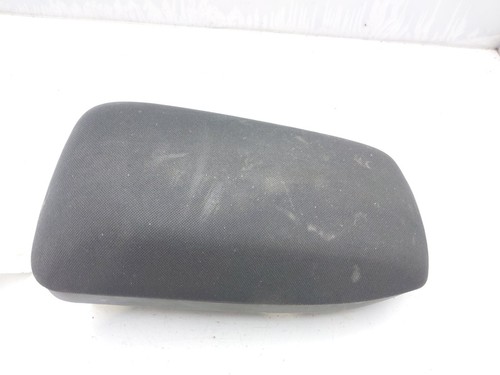 5890502760c4 center seat - center,