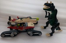 LEGO 7476 Iron Predator vs. T-Rex Dino Attack 2005 Collectable + Instructions