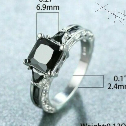 Silver cocktail ring black - silver,