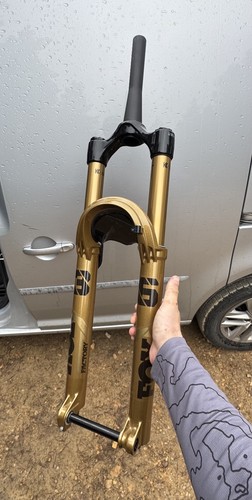 Fox factory grip podium - factory,