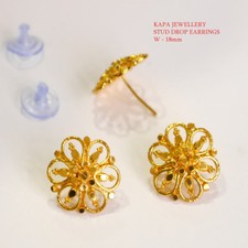 22ct Gold Designer Stud