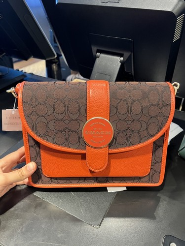 Coach c8307 signature jacquard - coach,