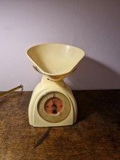 Vintage Salter Kitchen Weighing Scales Creamy Colour