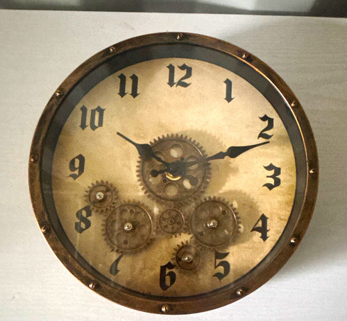 Round wall clock - round, gears