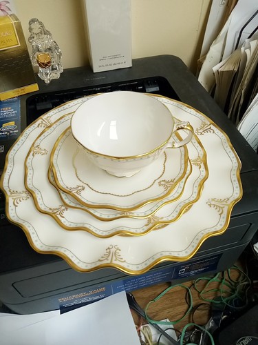 First quality royal crown - quality,
