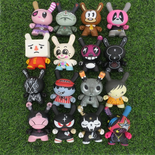 Kidrobot dunny lot - dunny,