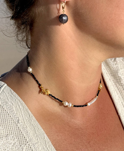 Black spinel gold - black, pearl