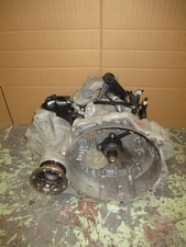 2022 Volkswagen Caddy 2.0 TDI DTR. 6 Speed Manual Gearbox UWX 17K