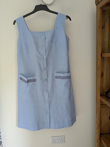 Vintage apron l pinny - m-l,