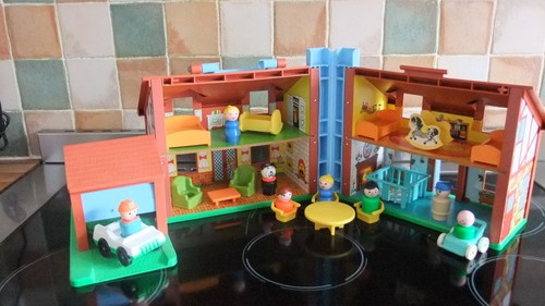 Vintage fisher price tudor - fisher,