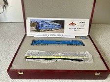 Bachmann OO Gauge twin set Deltics, NRM special edition diesel locomotives.