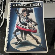 101 SHOWTUNES For Buskers - Piano/Organ Edition!