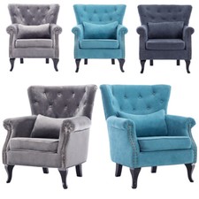 Scalloped Button Wing Back