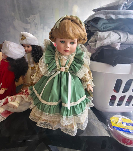 Alberon porcelain doll helen - alberon,