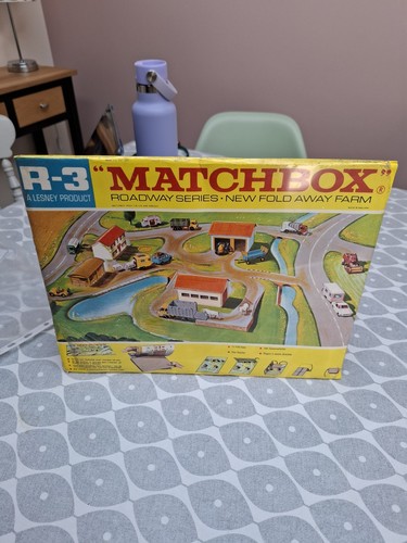 Matchbox farm toys - toys, fold