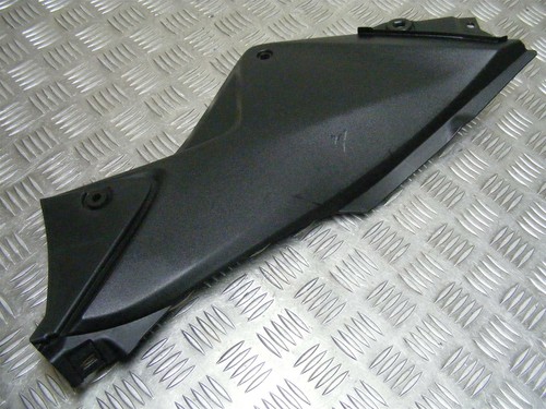 Cbr250r right thigh panel - cbr250r,