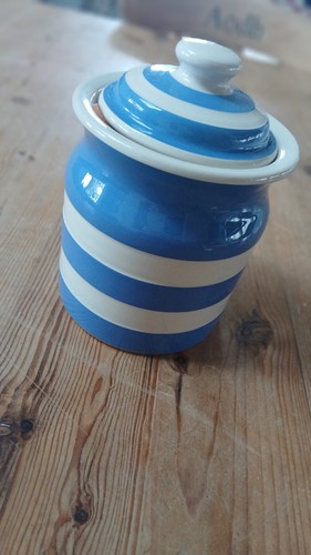 Green cornishware jar - green,