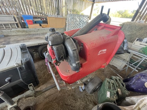 Trafalgar paddock cleaner - paddock,