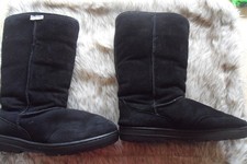 Bearpaw Womens Black Boots Suede/Sheepskin Footbed very warm size uk 8