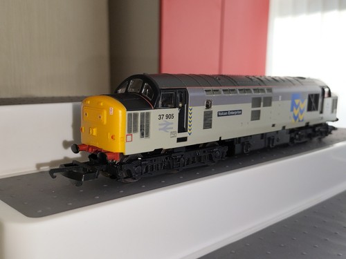 Lima guage class 37905 - guage,