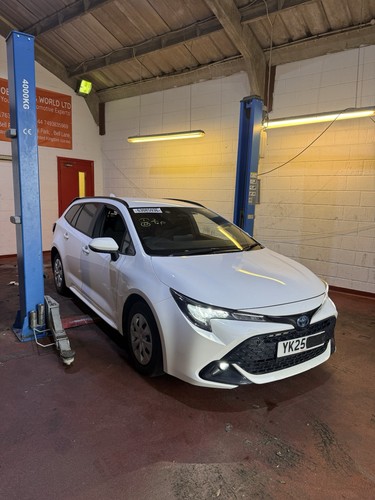 Toyota corolla hybrid ukp - toyota, 1.8