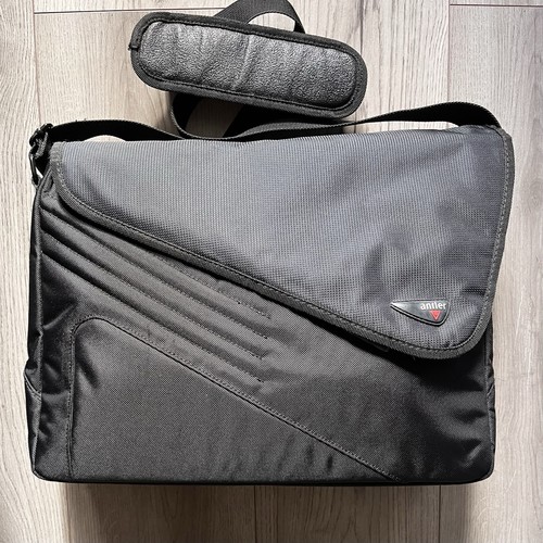 Antler shox laptop messenger - shox,