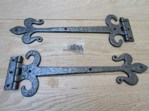 Pair antique iron - pair, fleur