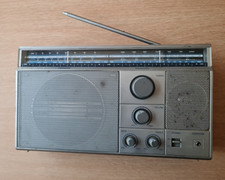 Vintage Retro Philips D2604 Power Booster LW MW SW FM Receiver Transistor Radio