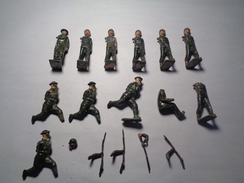 Britains vintage lead soldiers - vintage,
