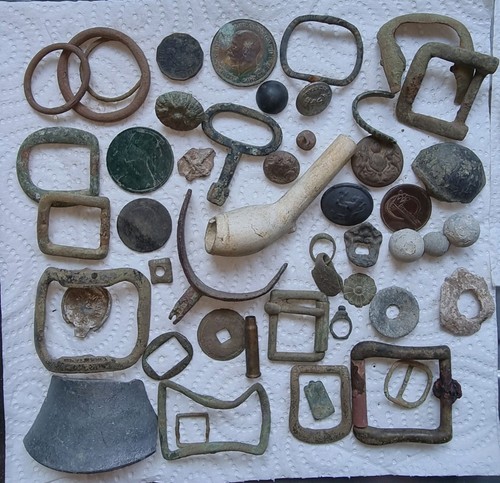Metal detecting finds relics - detecting,