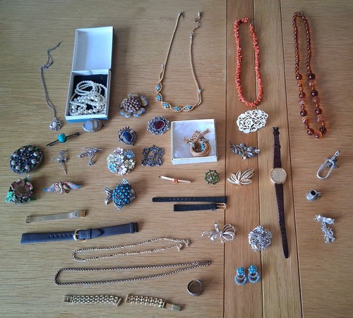 Vintage antique jewellery - antique,