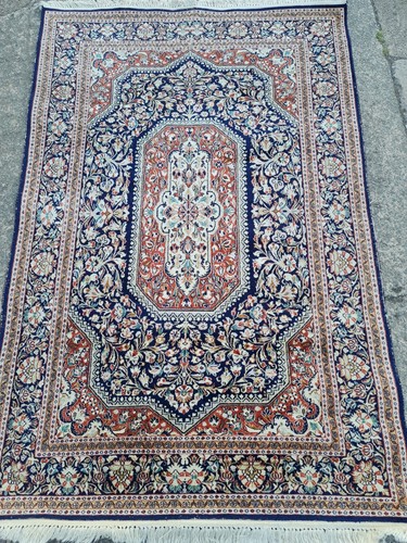 Superb vintage persian rug - superb,
