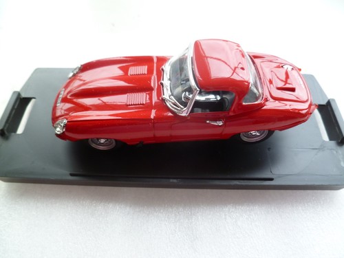 Jaguar type race car - race,