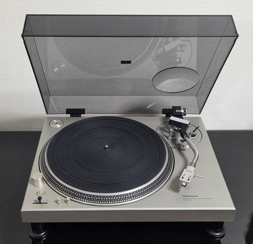 Technics 1200 turntable - sl-1200, dd