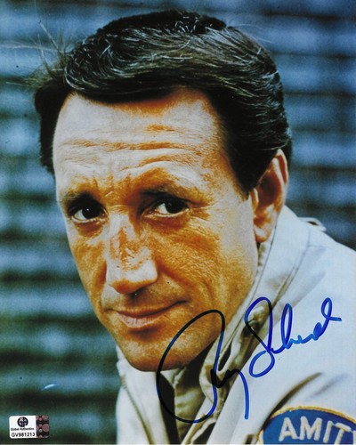 Roy scheider hand - roy,